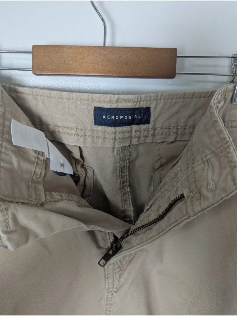 Aeropostale Shorts Mens 32 Cargo Flap Pocket Outdoor Casual Stretch Tan Khaki